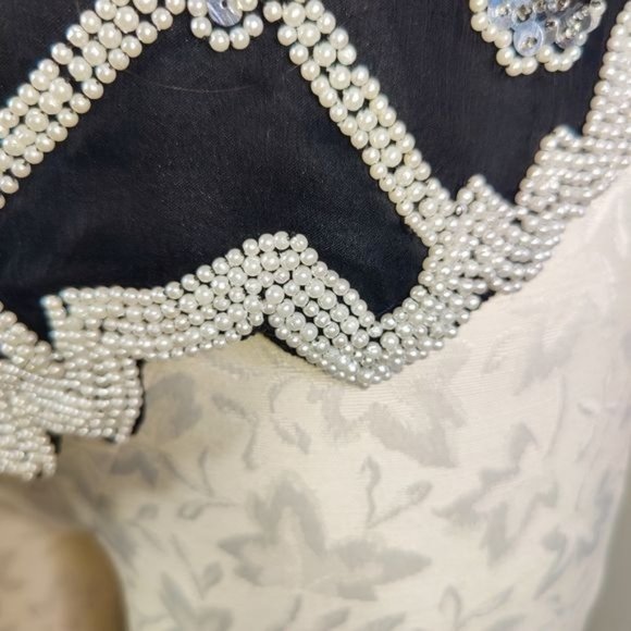 VTG Pearl Beaded Sequenced Lawrence Kazar Black Short Sleeve Formal SILK Top - Picture 6 of 10